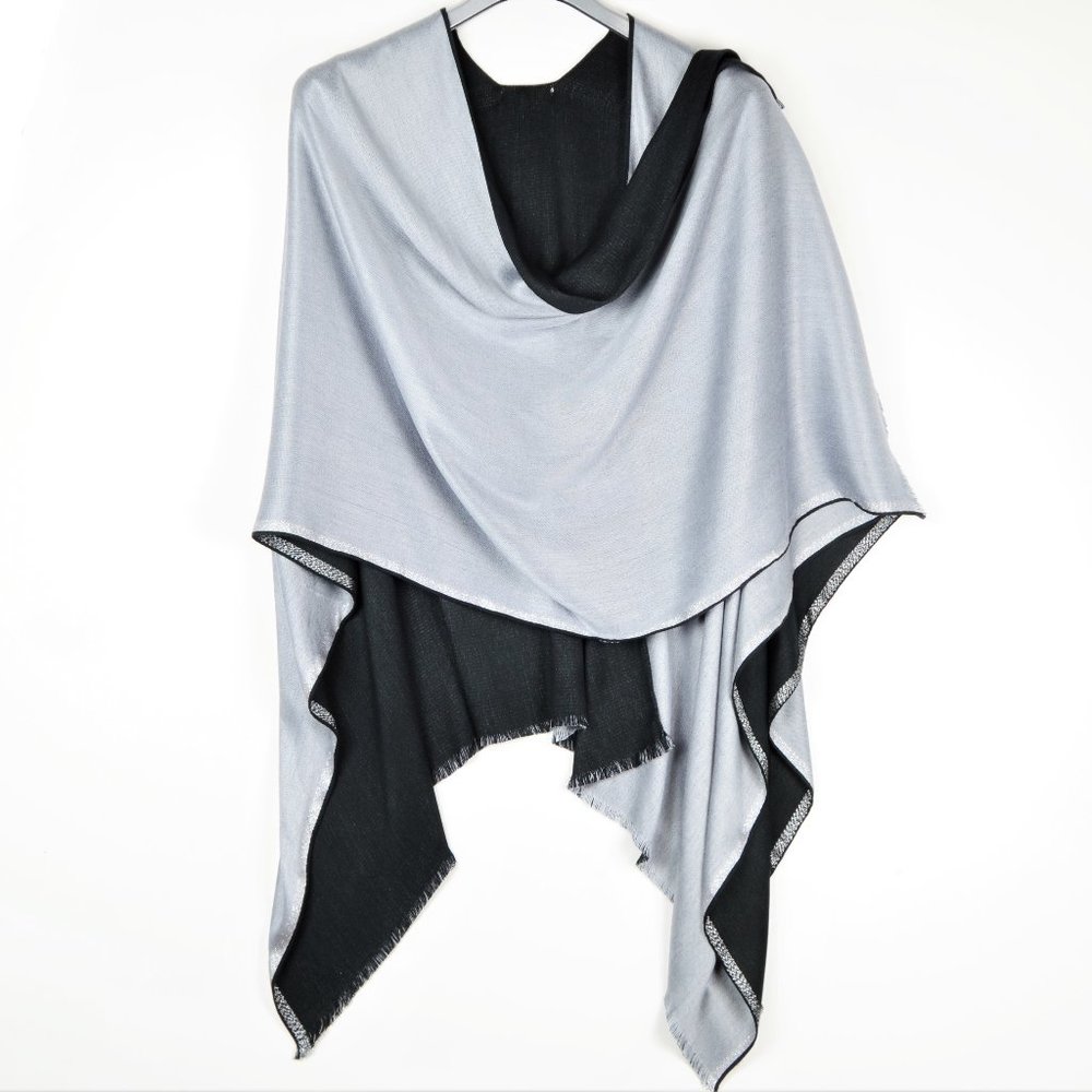 NWT Calvin Klein Reversible Shawl Black/Grey Shawl